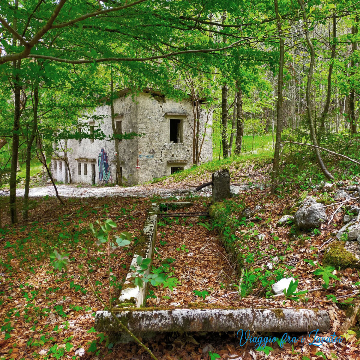 Lavatoio Casera di Menon - Passo Tanamea