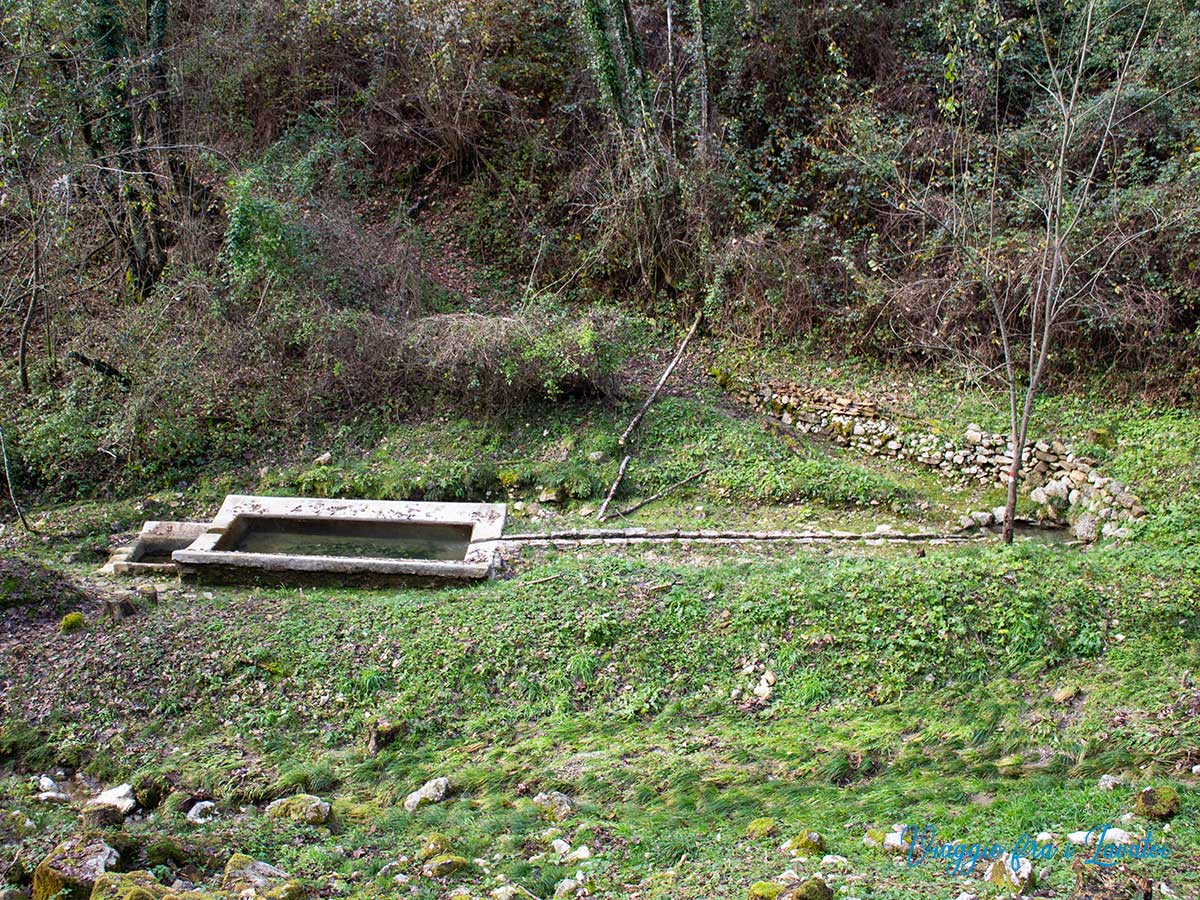 Lavatoio Sorgente Tanaloho - Nimis